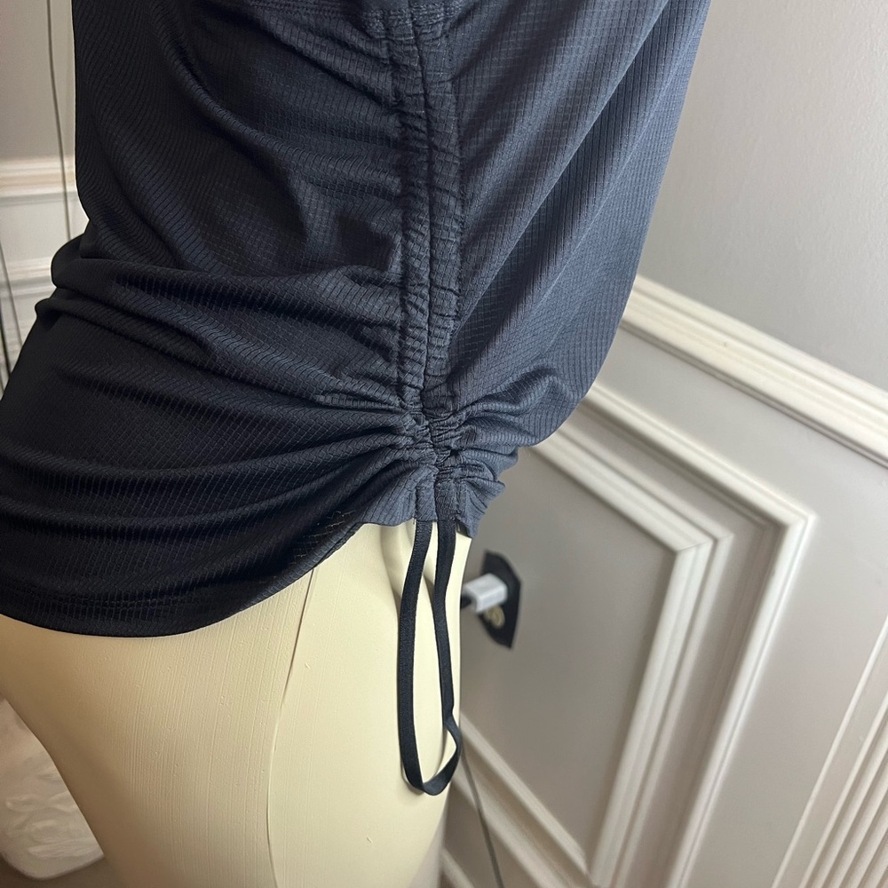 Fabletics - Picture 5 of 9